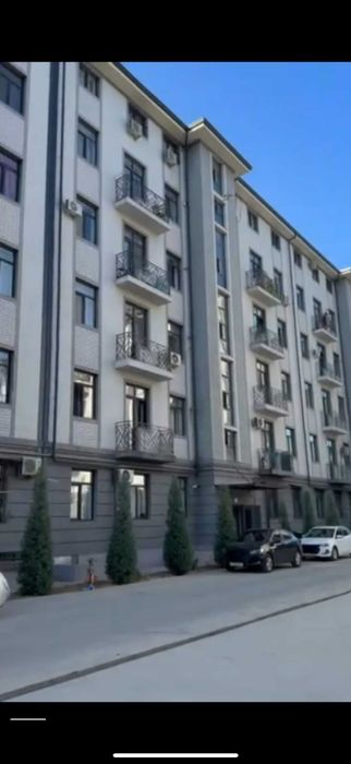 Cрочно Новостройка сотилади 3хона  Каробка  Чалакозода 620 дан кв си