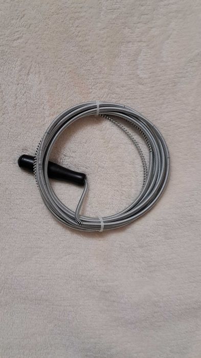 Трос продам для чистки труб в квартире