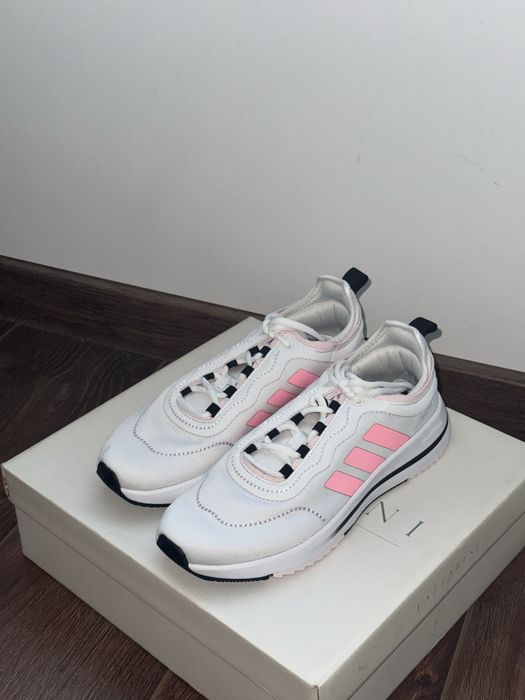 Дамски маратонки