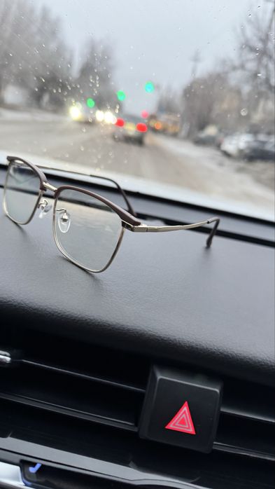 Очки унисекс  прозрачные