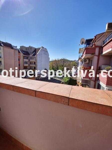 Продава се Двустаен апартамент в Пловдив, Център - 65 кв.м за 2431 €/кв.м - Снимка #10