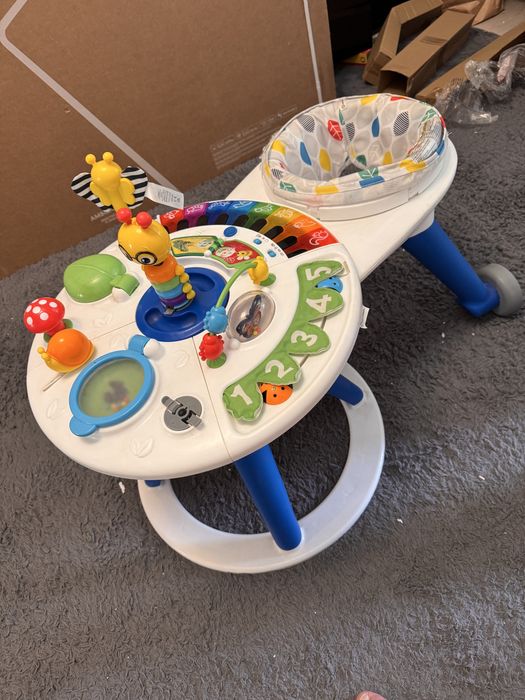 Centru de activitati 4 in 1 Around We Grow, Baby Einstein