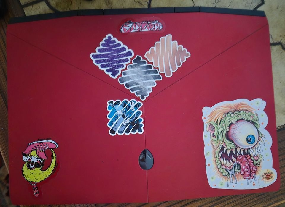 Alienware m15 Gaming Beast | i7 + GTX 1660 Ti - Super Ofertă!