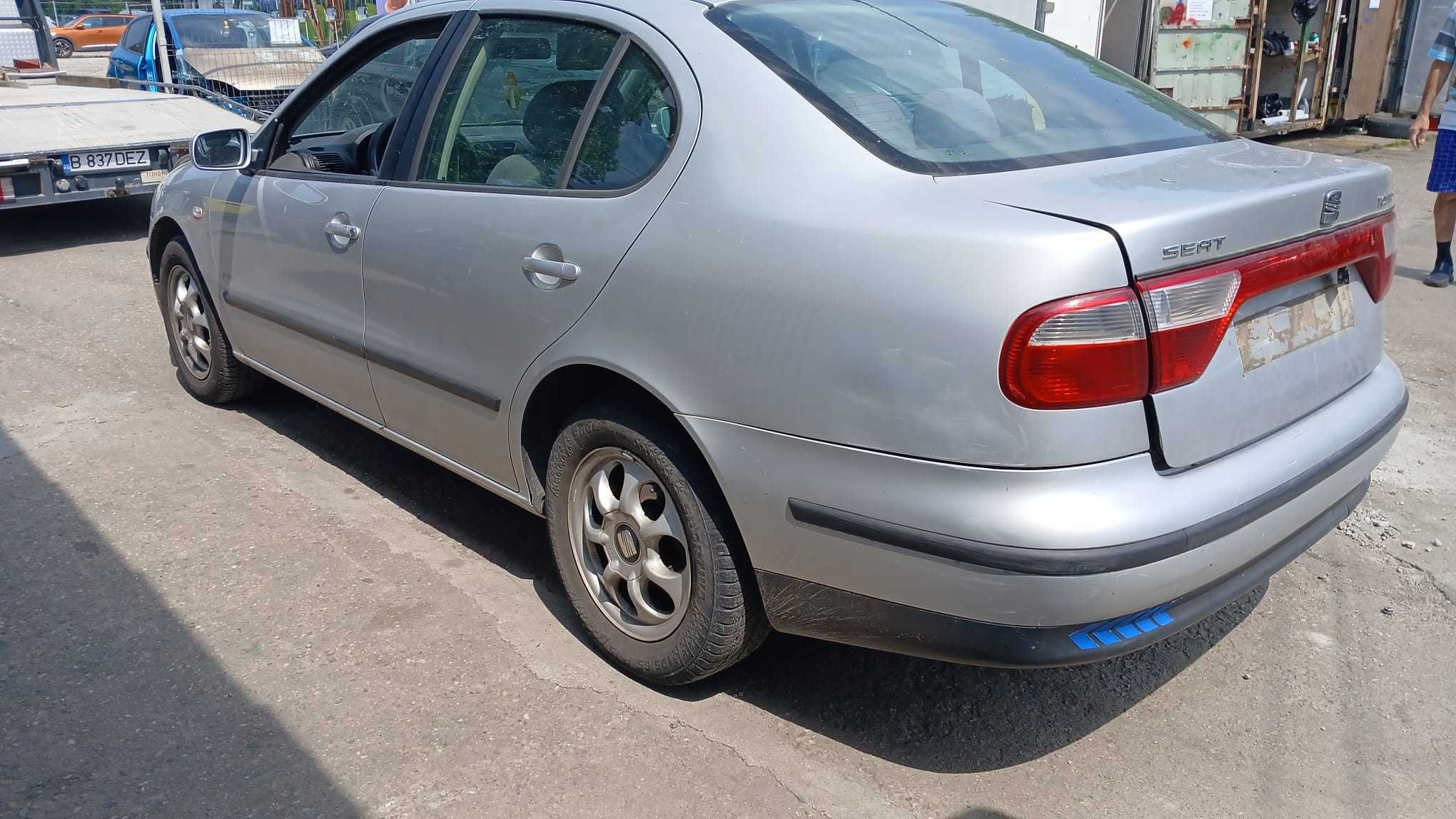 Dezmembrez Seat Toledo 1.6 Benzina Din 2004 - AZD