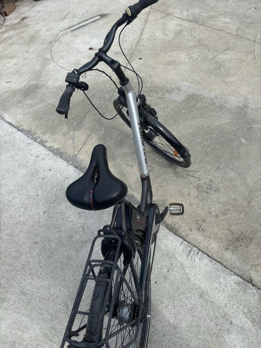 Vând sau schimb bicicleta electrica