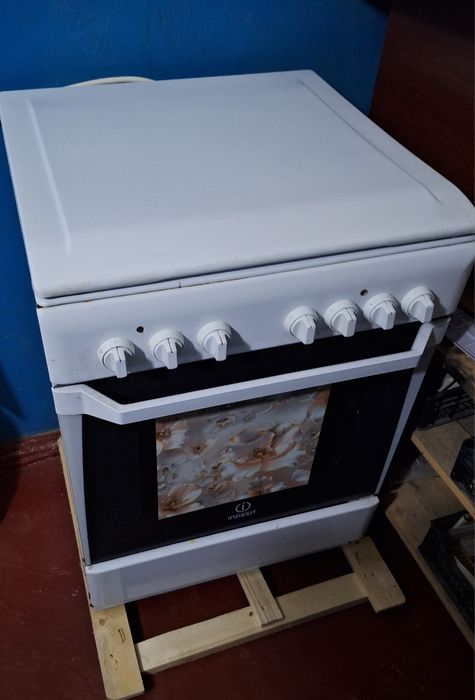 Продам электроплиту