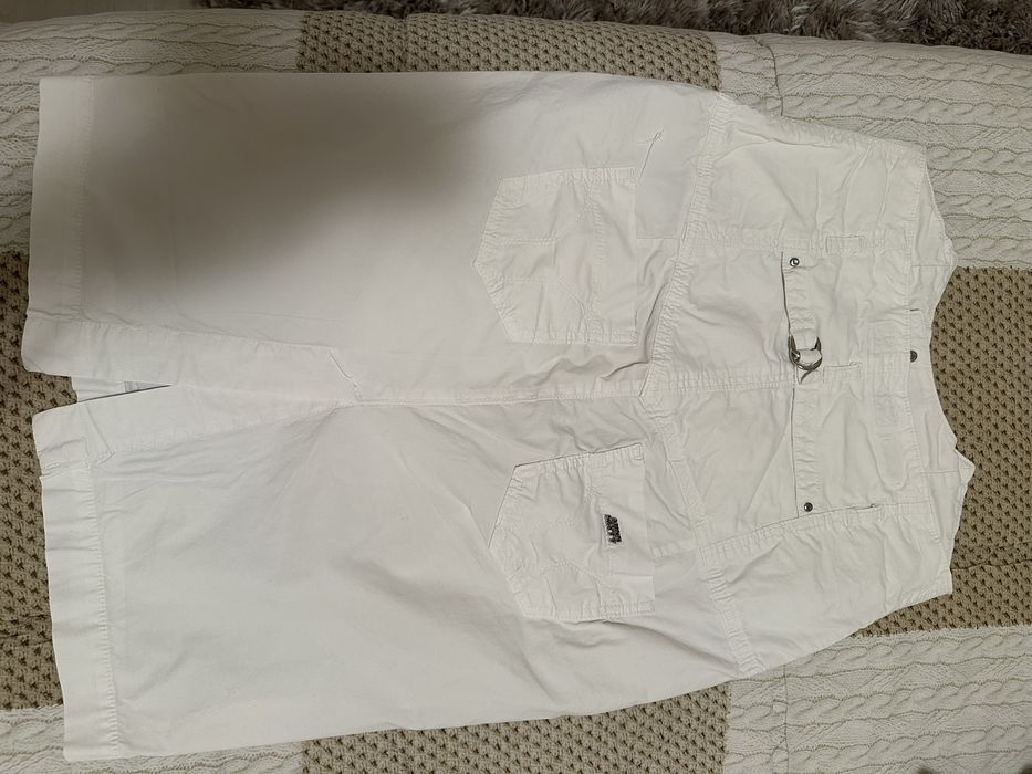 Памучна пола с висока талия