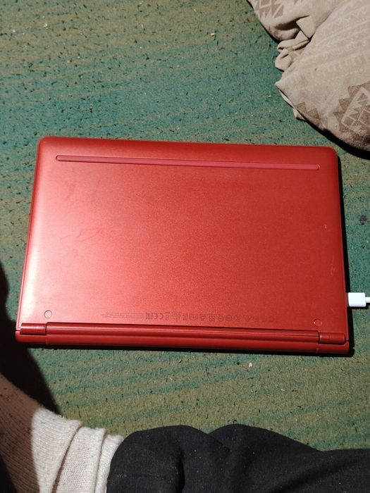 Vând HP pavilion x2