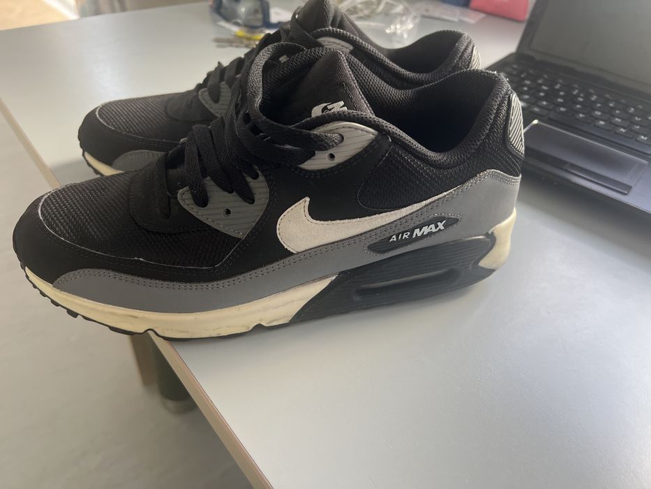 Adidas Nike Air Max 90