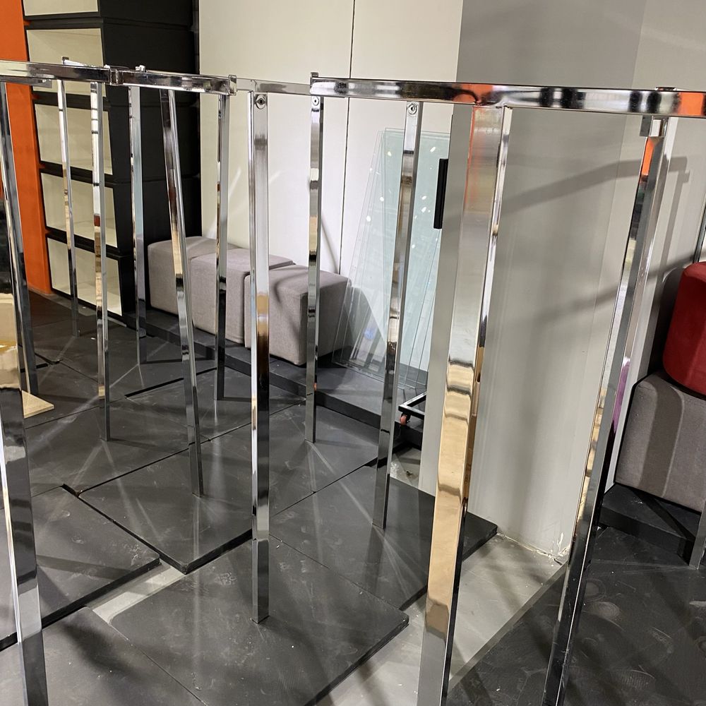 Продаються полки для магазина