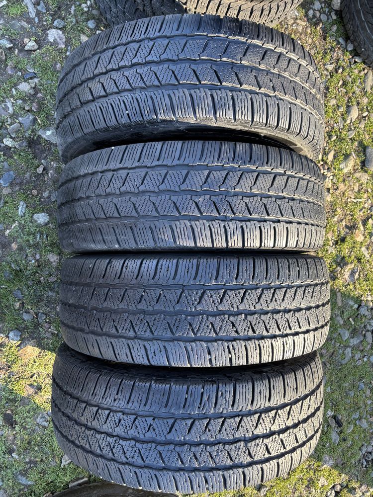 235/65 R16C 4бр зимни гуми