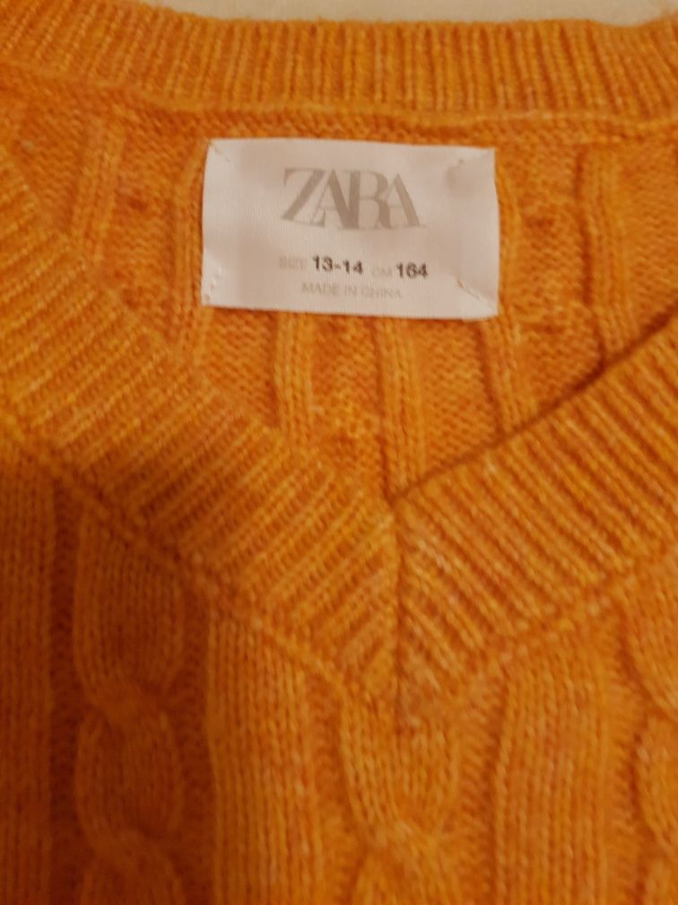 Детски плетен елек ZARA