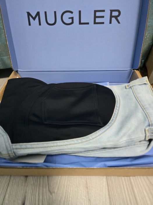 Mugler blugi noi