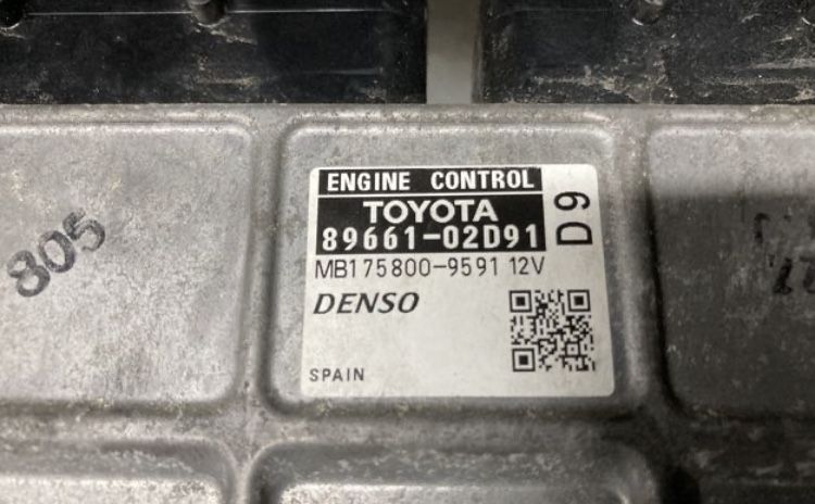 Компютър за Тойота Аурис 2.0D4D 126кс. TOYOTA DENSO 89661-02D91