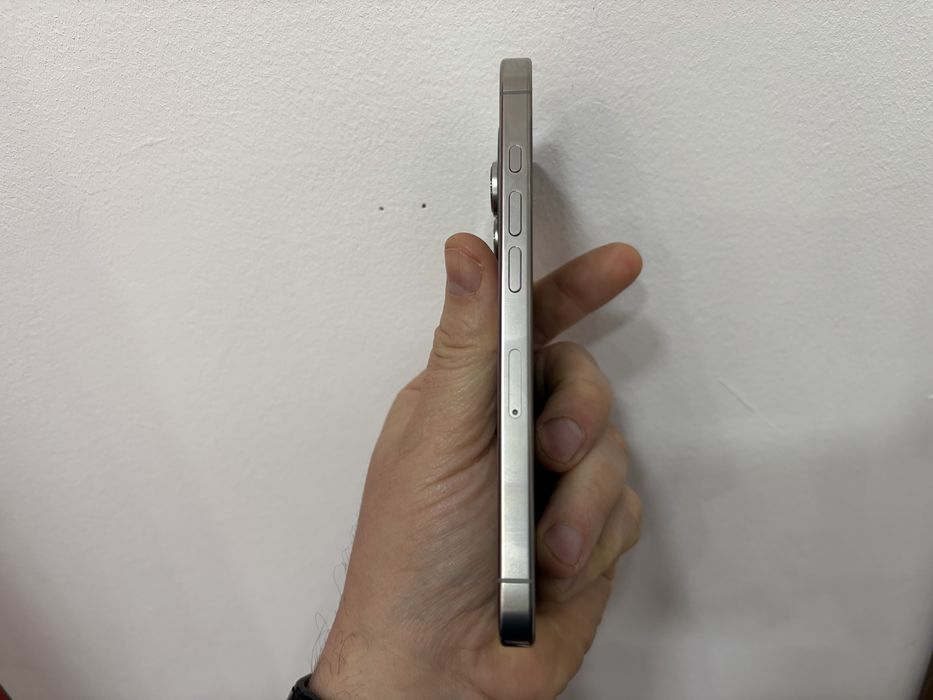 Iphone 16 Pro, 256 gb, Natural Titanium, cu Bypass