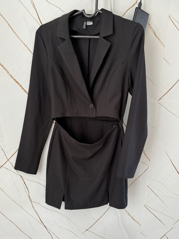 Черное Короткое Платье H&M 36 размер