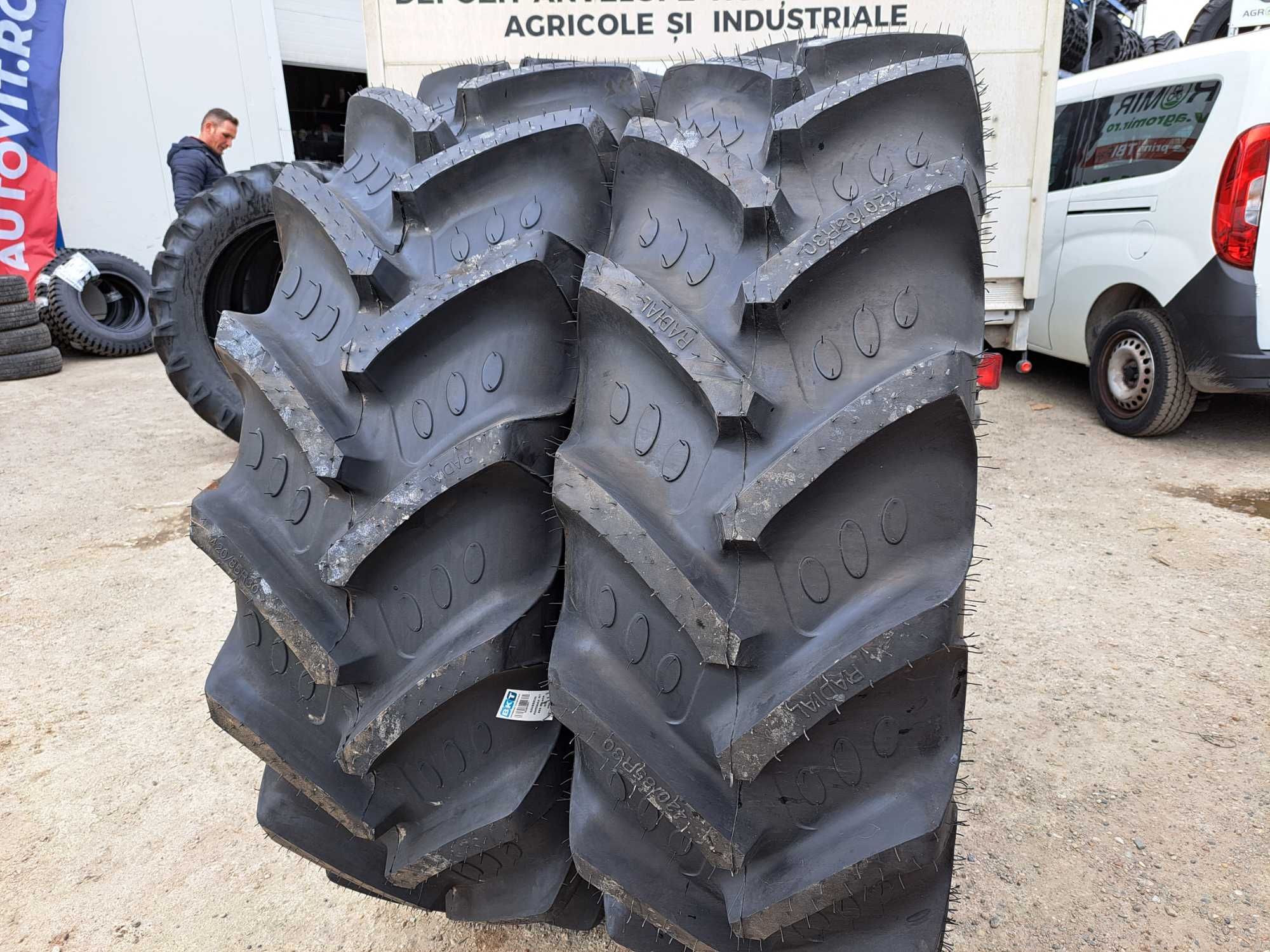 Cauciucuri noi 420/85R30 BKT AGRIMAX 16.9R30 radiale tractor SAME