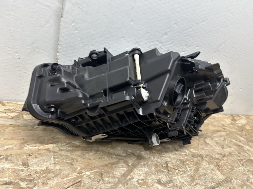 Far faruri bmw G20 G21 lci full led adaptiv / laser dreapta 2021-2024