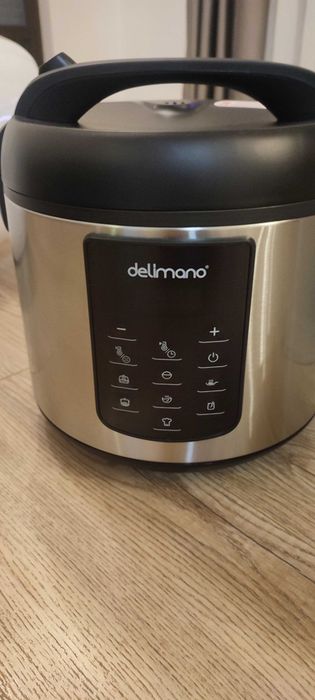 Продавам мултикукър Delimano