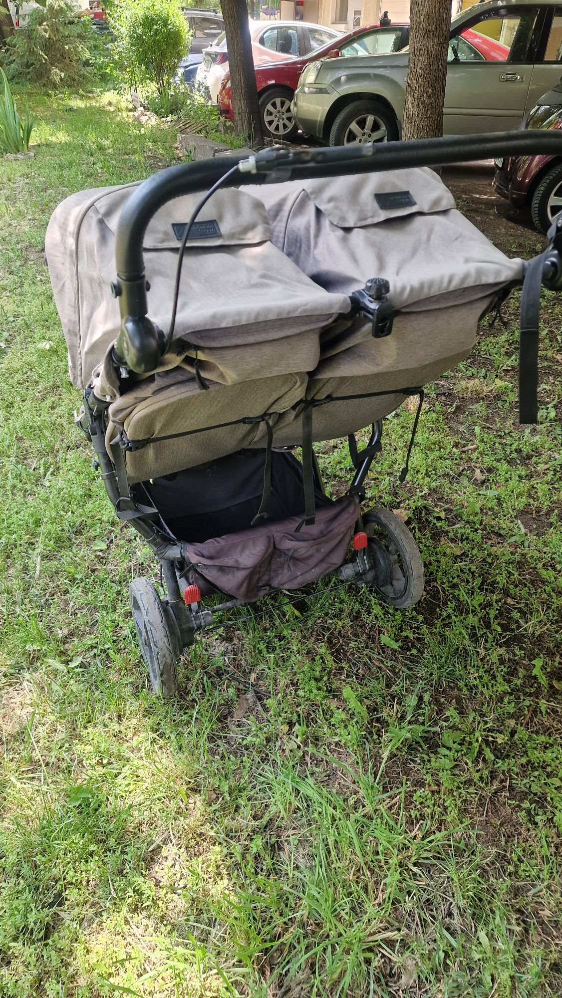 Количка Mountain Buggy Duet Luxury Collection за близнаци