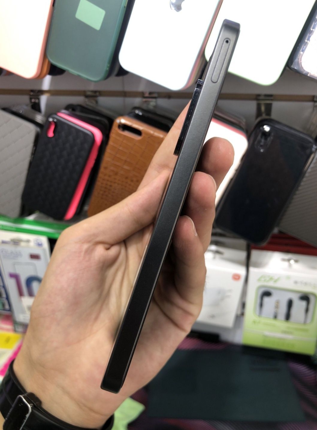 Samsung A26 5G Black 8/128GB Vetnam Orginal Yengi Tel Sotiladi.!