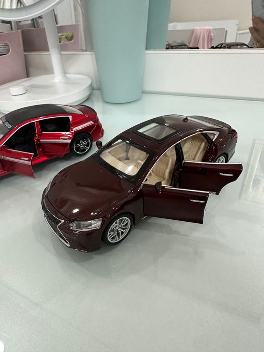 Коллекционные машины для мальчиков