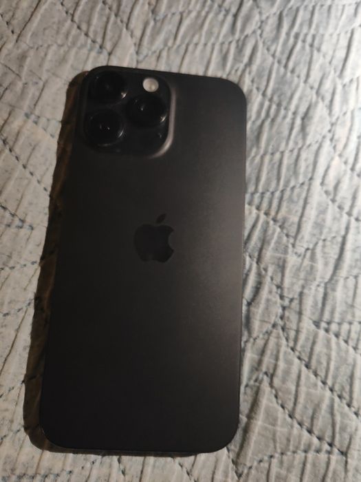 Iphone 16 pro max 100 yomkost