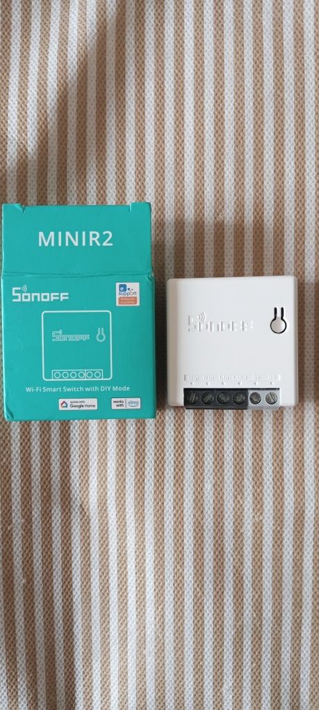 Умное реле Sonoff mini r2 работает с Алисой