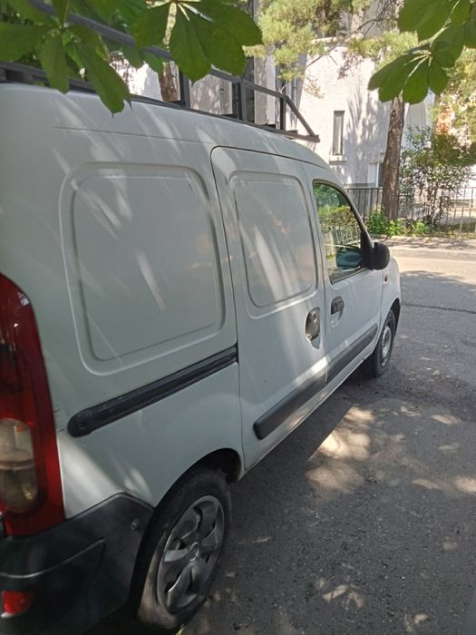 Vând Renault Kangoo