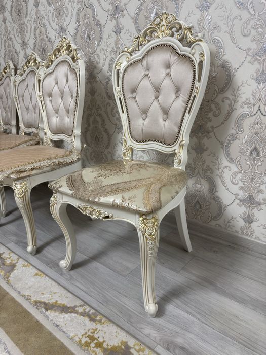 Стул комплект 12 штук в идеальном состояний