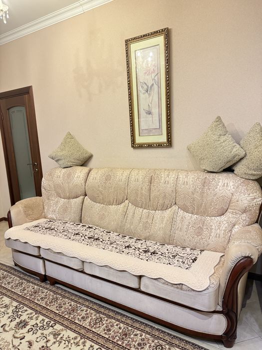 Продам диван б/у