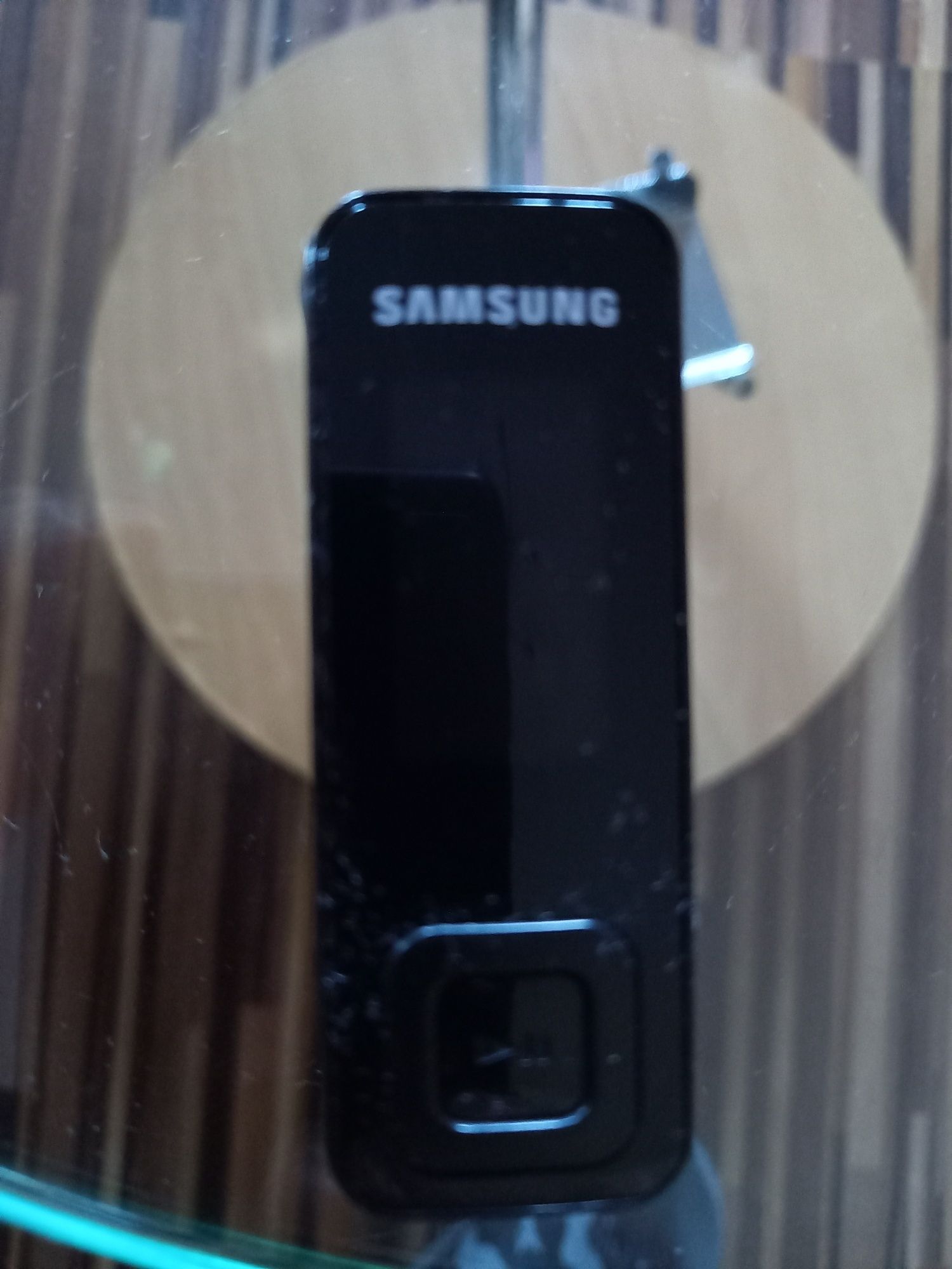 I pod Samsung F3 popcon