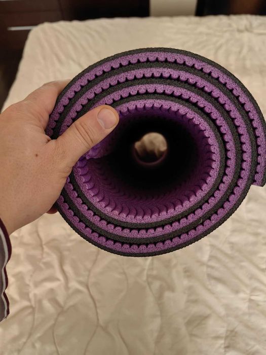 Фитнес топка с ластици+ постелка за трениране