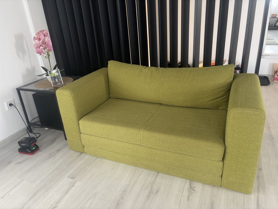 Canapea extensibila/ hol/ birou/ doua locuri Ikea
