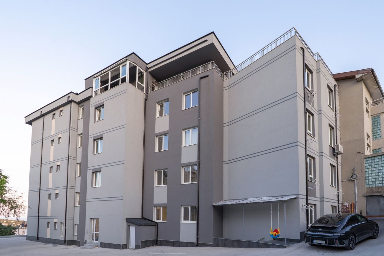 Дава се под наем Тристаен апартамент в Варна, Виница - 102 кв.м за 637.5 € - Снимка #22