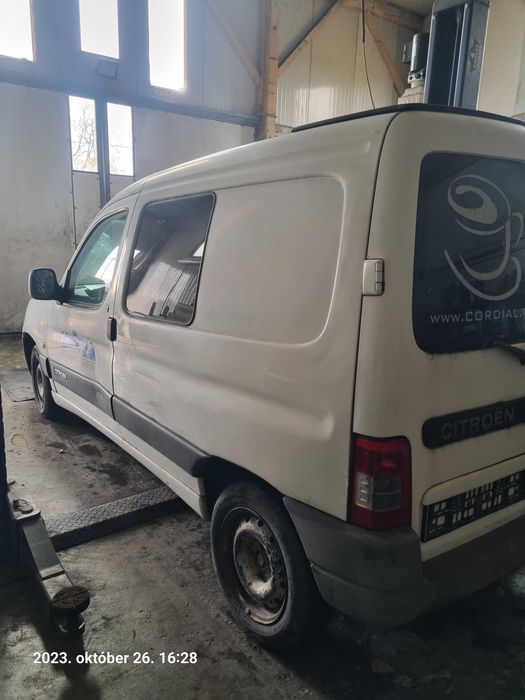 Dezmembram Citroen Berlingo 1.6 HDI 9HX