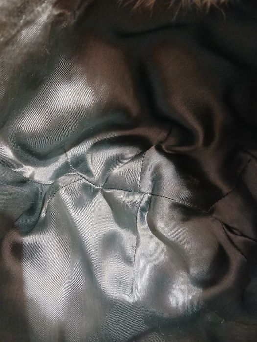 Caciula de blana impecabilă