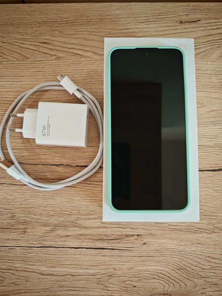 Xiaomi 13 8/256GB