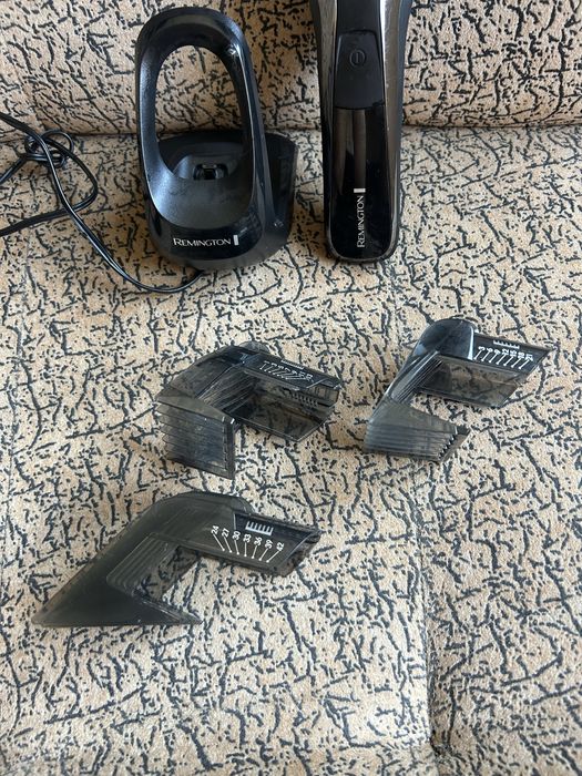 машинка за подстригване Remington HC6000.