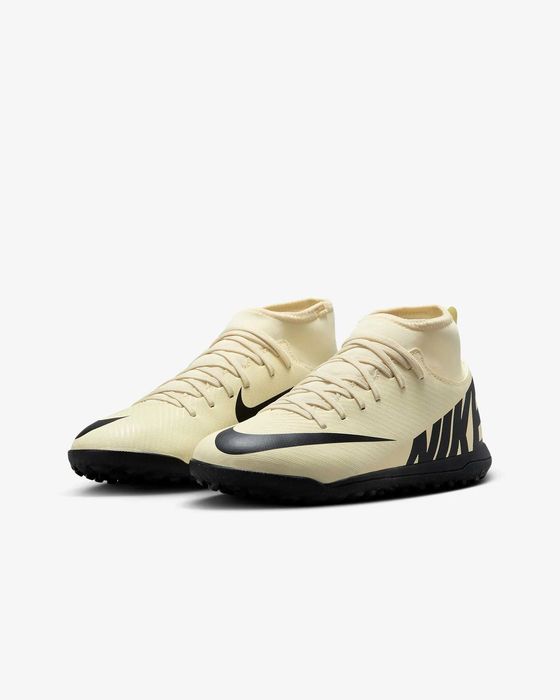 Оригинални стоножки на Nike Jr. Mercurial Superfly 9 Club! 33.50 номер