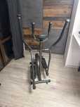 Bicicleta eliptica folosita de cateva ori