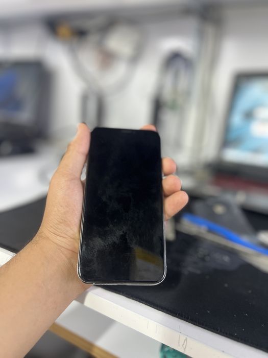 Iphone xs.