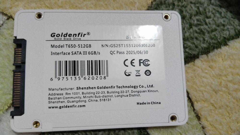 Диск SSD 512 гигабайт