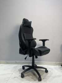 Компьютерное игровое геймерское кресло Razer