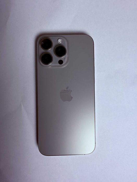 iPhone 16 Pro Max Natural Titanium - 256 GB - Dual Sim - Baterie 100%