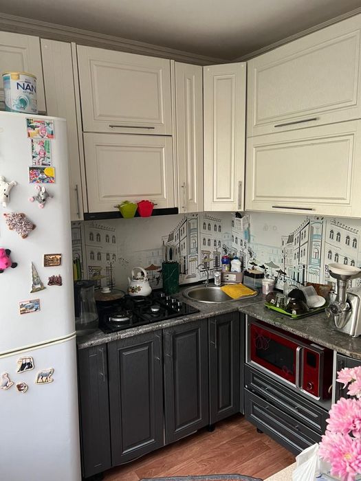 Продам 3 к р-н Северный 5/5