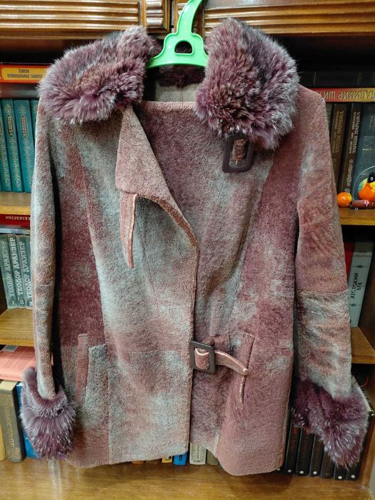 Куртка меховая из мутона, удобная, теплая