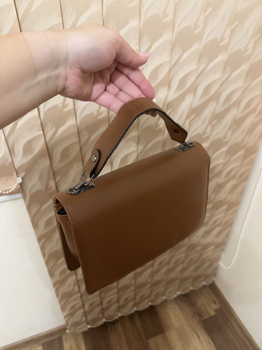 Дамска чанта guess