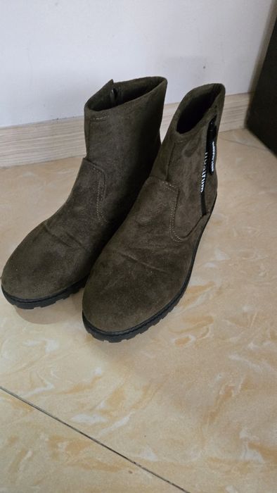 Дамски зелени обувки