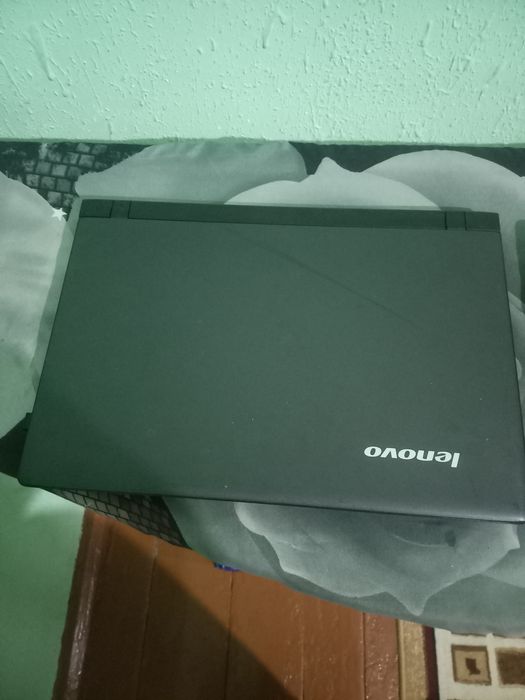 Kompyuter noutbuk sotiladi 2 ta